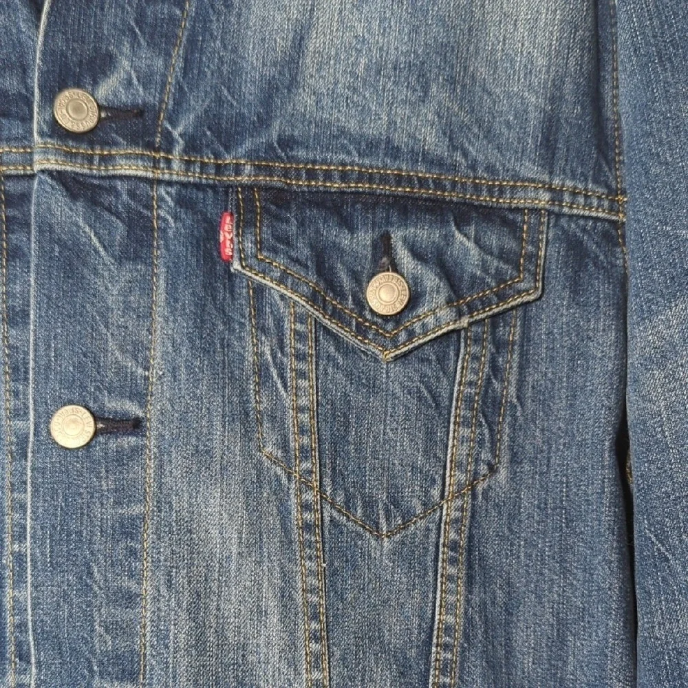 Levis Men's Trucker Jacket Denim Cotton Button Front Vintage Style Classic Large